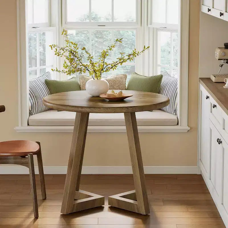 Lantine 31.5 Small Round Dining Table for 2-4, Circle Dining Dinner Table with Pedestal, for Dining Room, Living Room, Brown