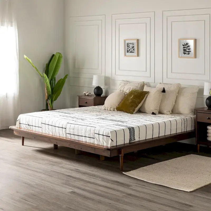 Middlebrook King-size Solid Wood Platform Bed